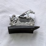 Lot 32: Figur Pferd verchromt 1930er - Ausrufpreis: 10,00€