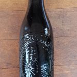 Lot 88: „Emmerson Stout Ginger“ dickwandige Flasche mit Hochradmotiv, Newcastle - Ausrufpreis: 1,00€